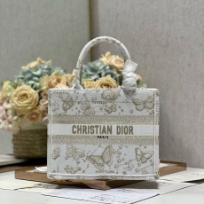 Christian Dior Shopping Bags